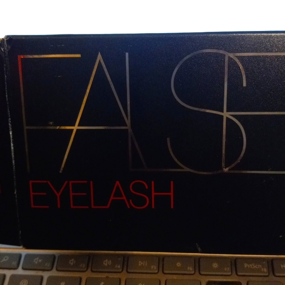 False Eyelashes, By Eliace, hand made , natural, soft, and comfortable - Picture 1 of 3